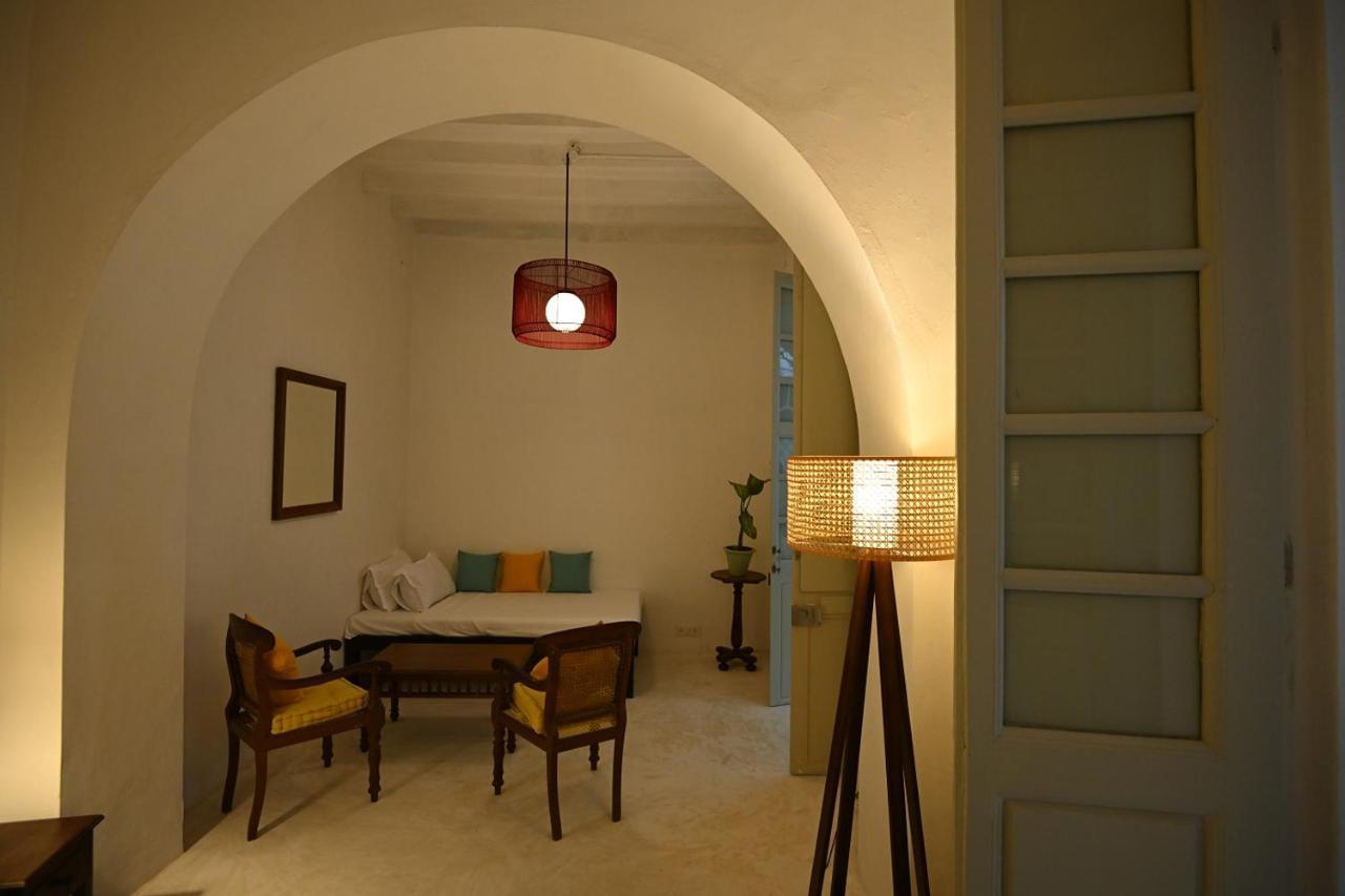 La Cedille - French Heritage House Pondicherry Exterior foto